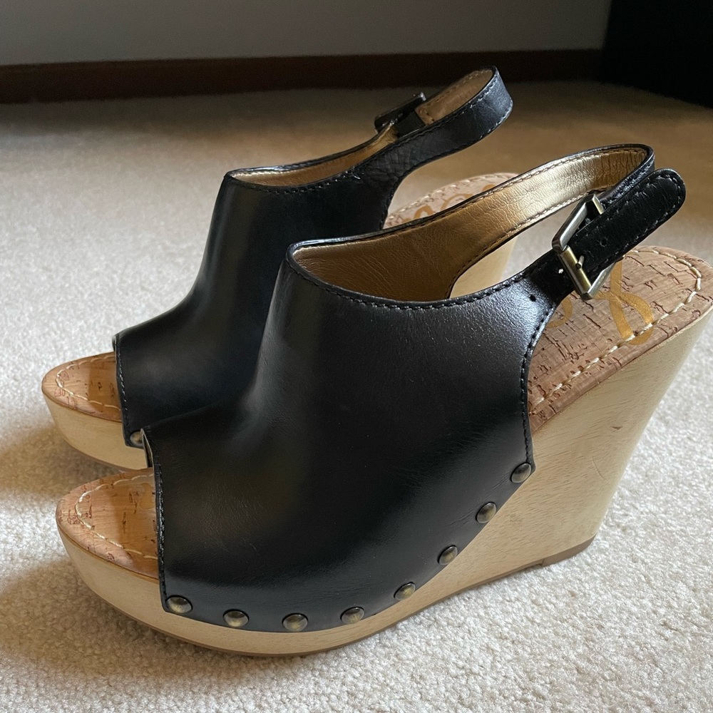 Sam Edelman Black Leather Wooden Wedge with Stud Detail Size 8. NEVER WORN